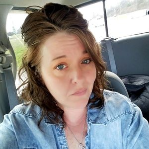 Meet your Posher, Bobbie